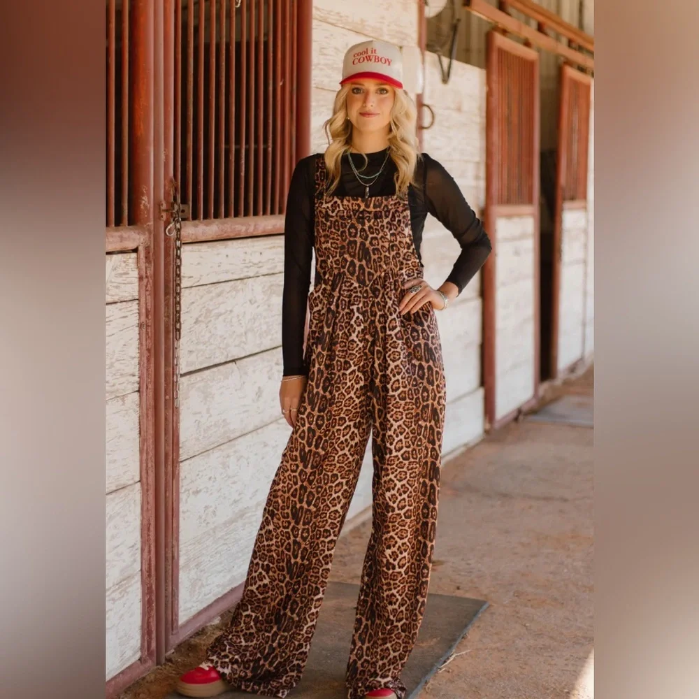 Range & Roar Jumpsuit - Picture 2 of 8